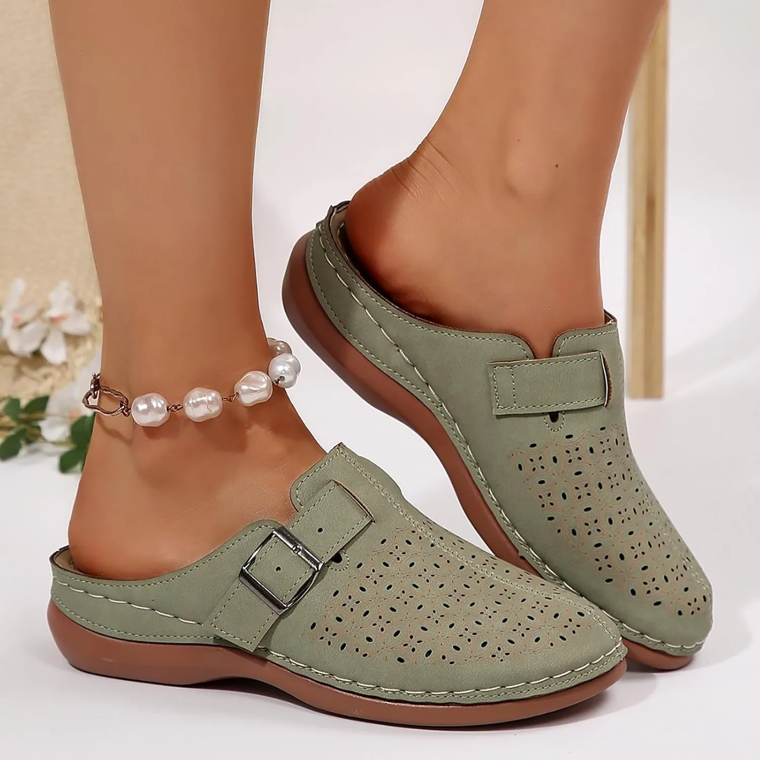 Clogs for Women Mules Summer Comfortable Orthopedic Arch Support Sandals Breathable Closed Toe Slippers Lightweight Outdoor Beach Shoes