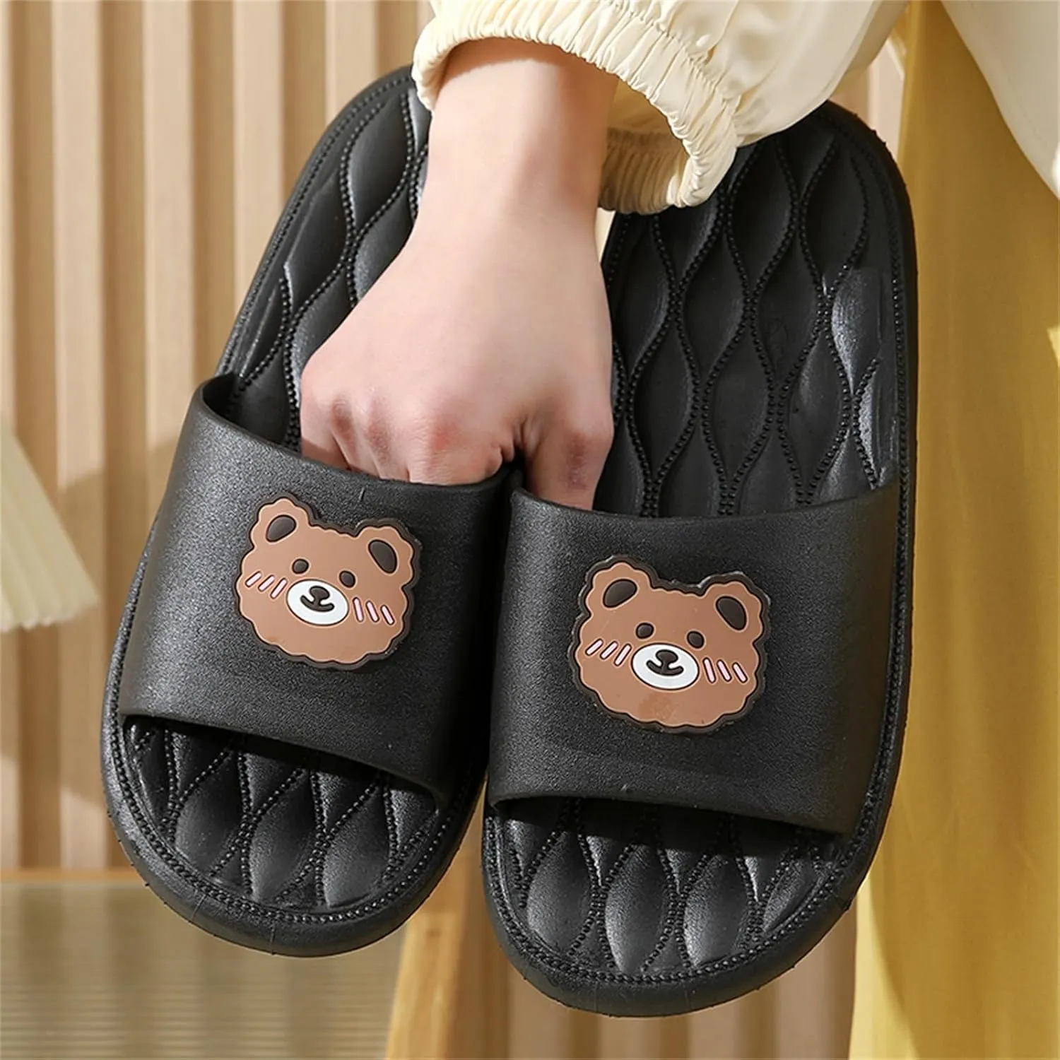 Cloud Slippers for Men Shower Shoes Women Bathroom Slippers Men Womens Slides Open Toe Beach Indoor Outdoor
