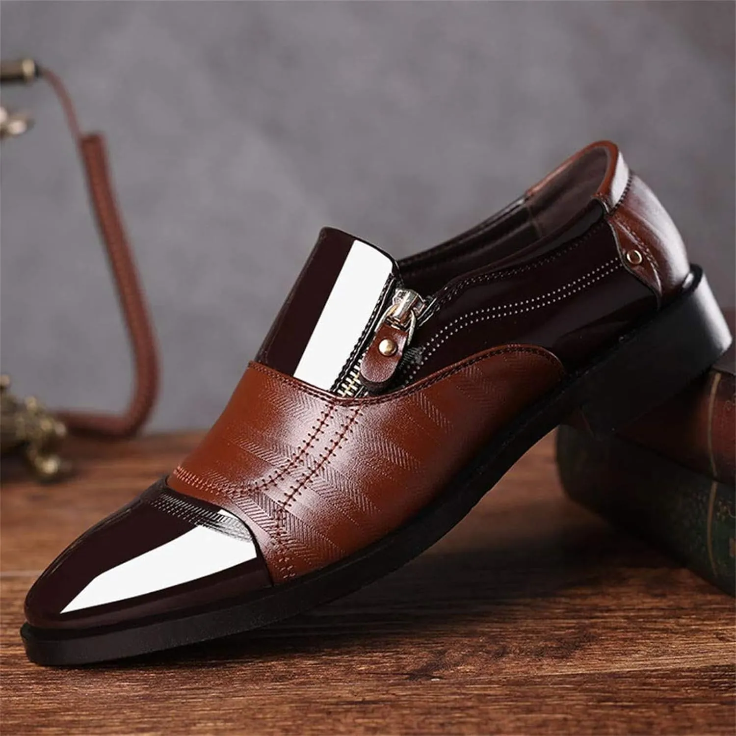 Formal Dress Shoes for Men Fashion Classic Patent Leather Pointed-Toe Tuxedo Shoes Zipper Pull-on Business Office Wedding Oxfords Shoes
