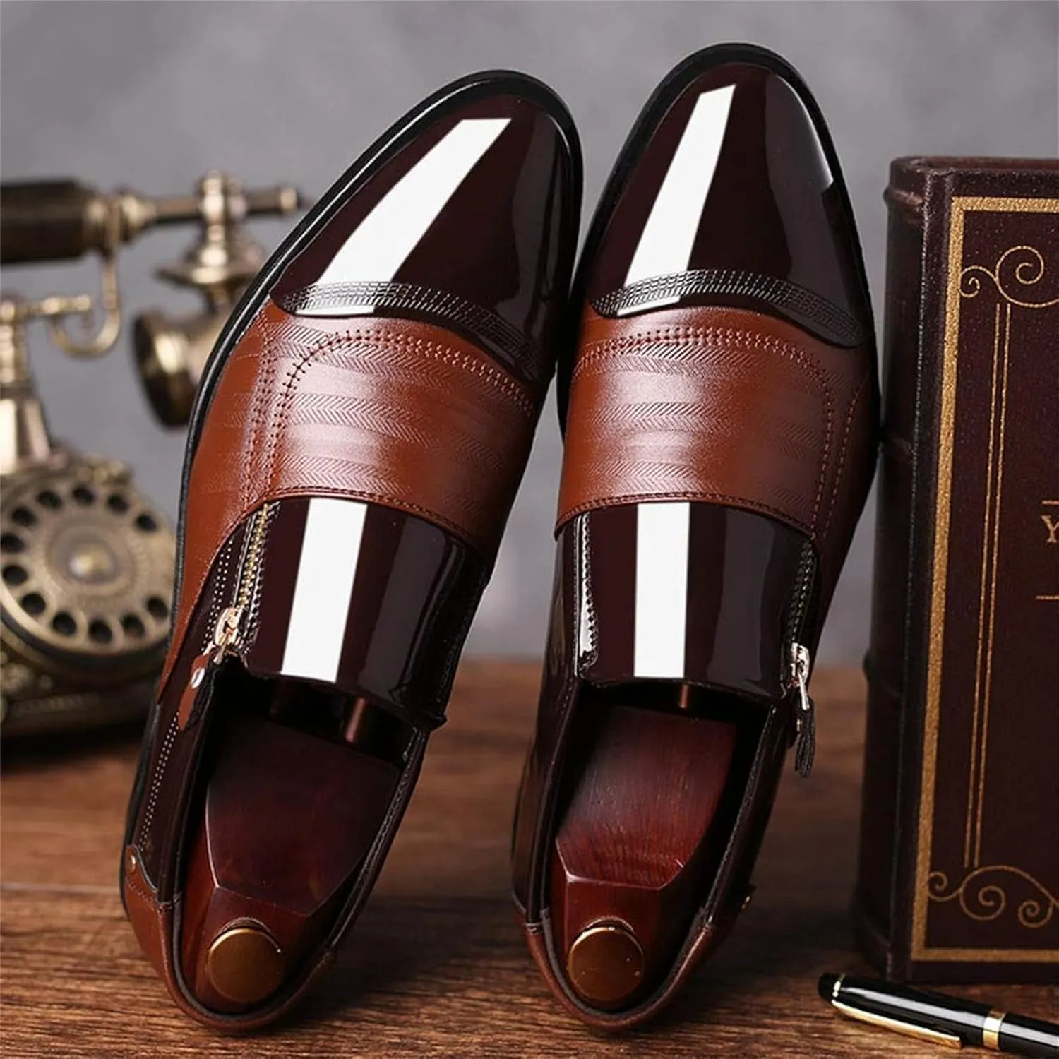 Formal Dress Shoes for Men Fashion Classic Patent Leather Pointed-Toe Tuxedo Shoes Zipper Pull-on Business Office Wedding Oxfords Shoes