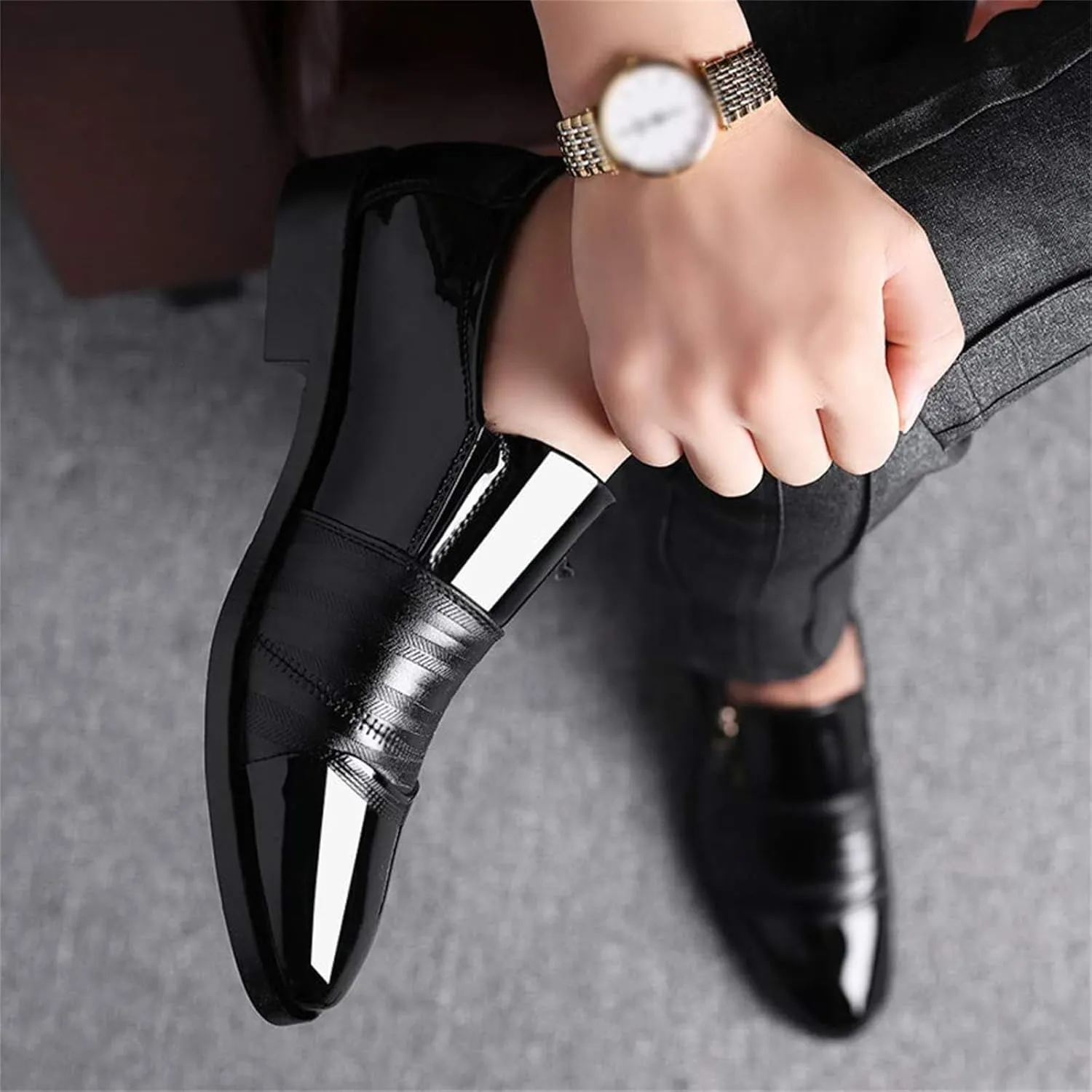 Formal Dress Shoes for Men Fashion Classic Patent Leather Pointed-Toe Tuxedo Shoes Zipper Pull-on Business Office Wedding Oxfords Shoes