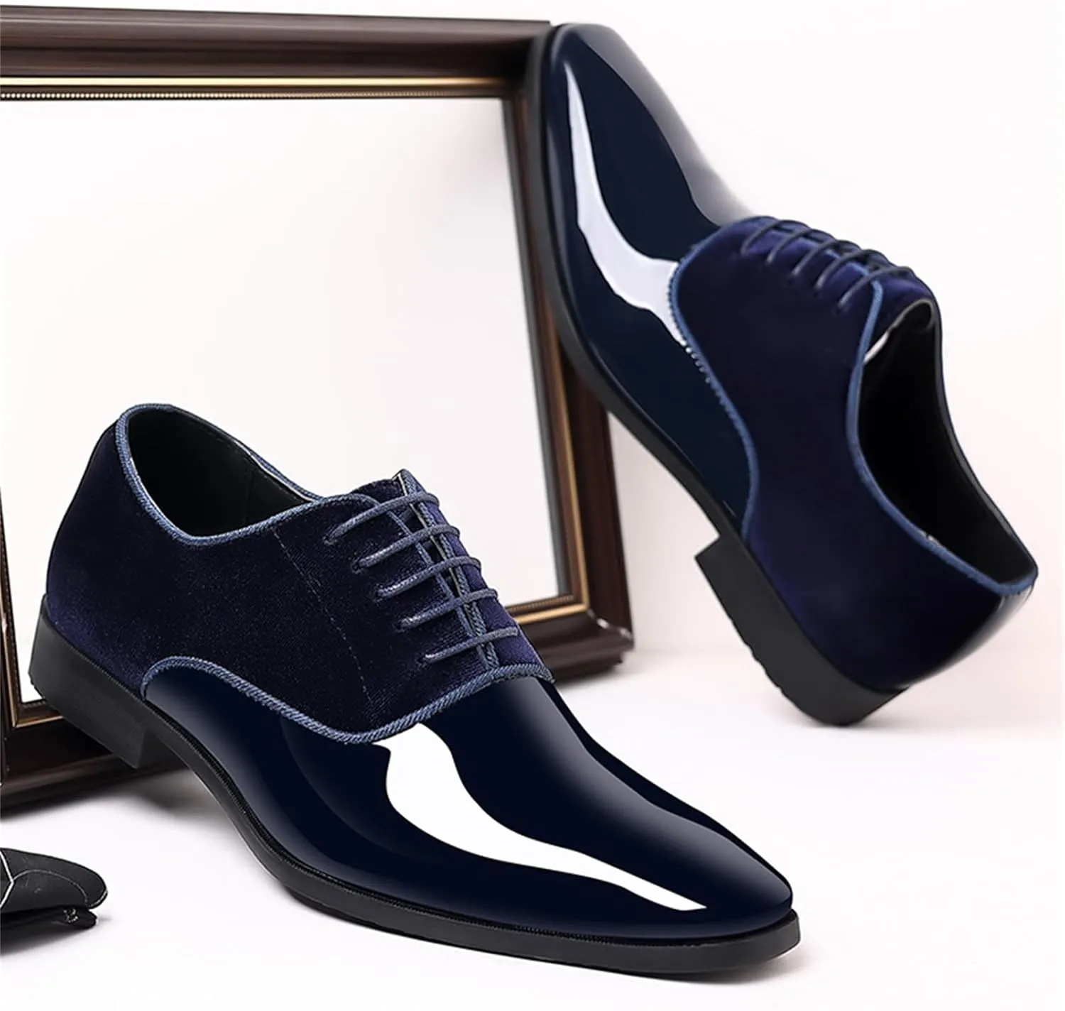 Men High Gloss Oxfords Shoes Pointed-Toe Lace-up Patent Leather Wedding Shoes Suit Business Formal Tuxedo Dress Shoes