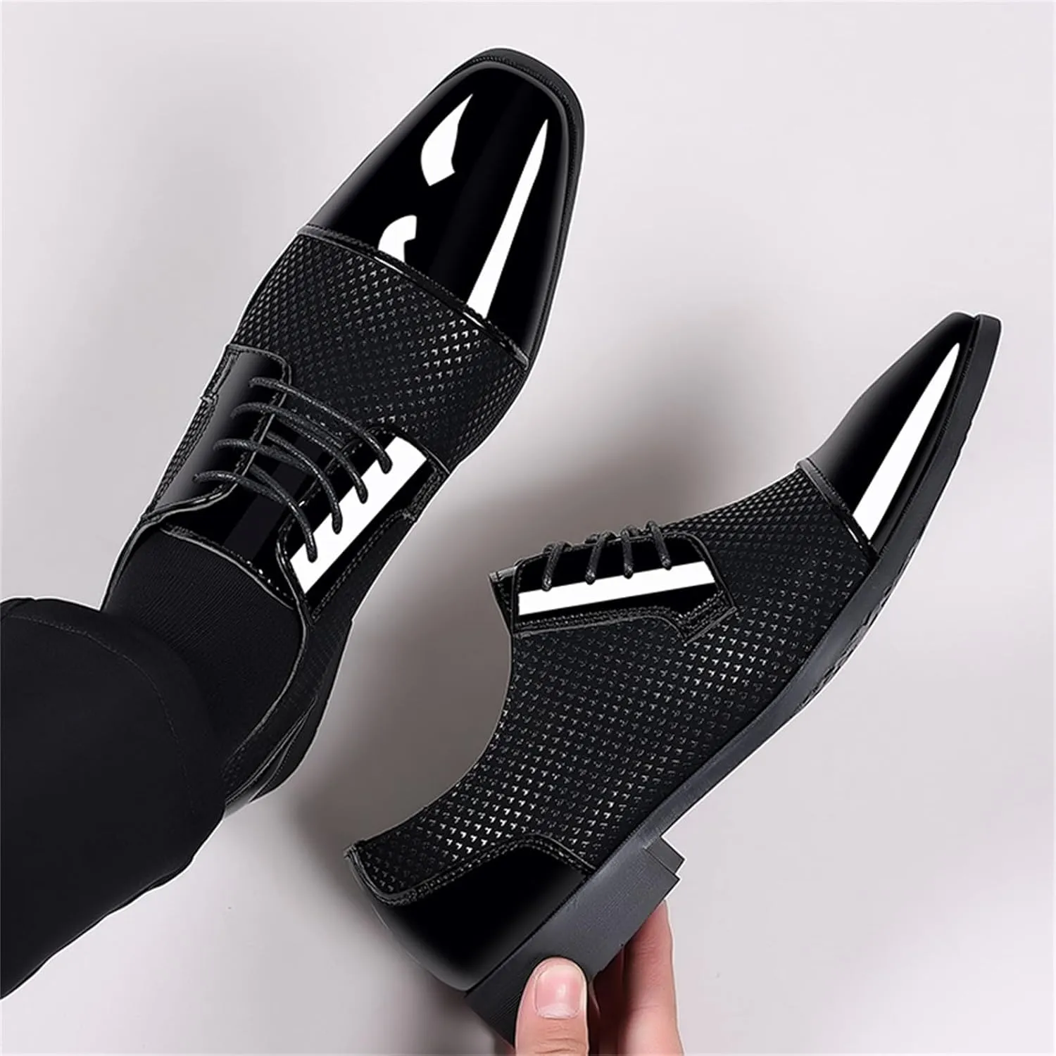 Men Patent Leather Tuxedo Shoes Cap Toe Lace-up Formal Casual Oxfords Shoes Breathable Business Wedding Dress Shoes Black