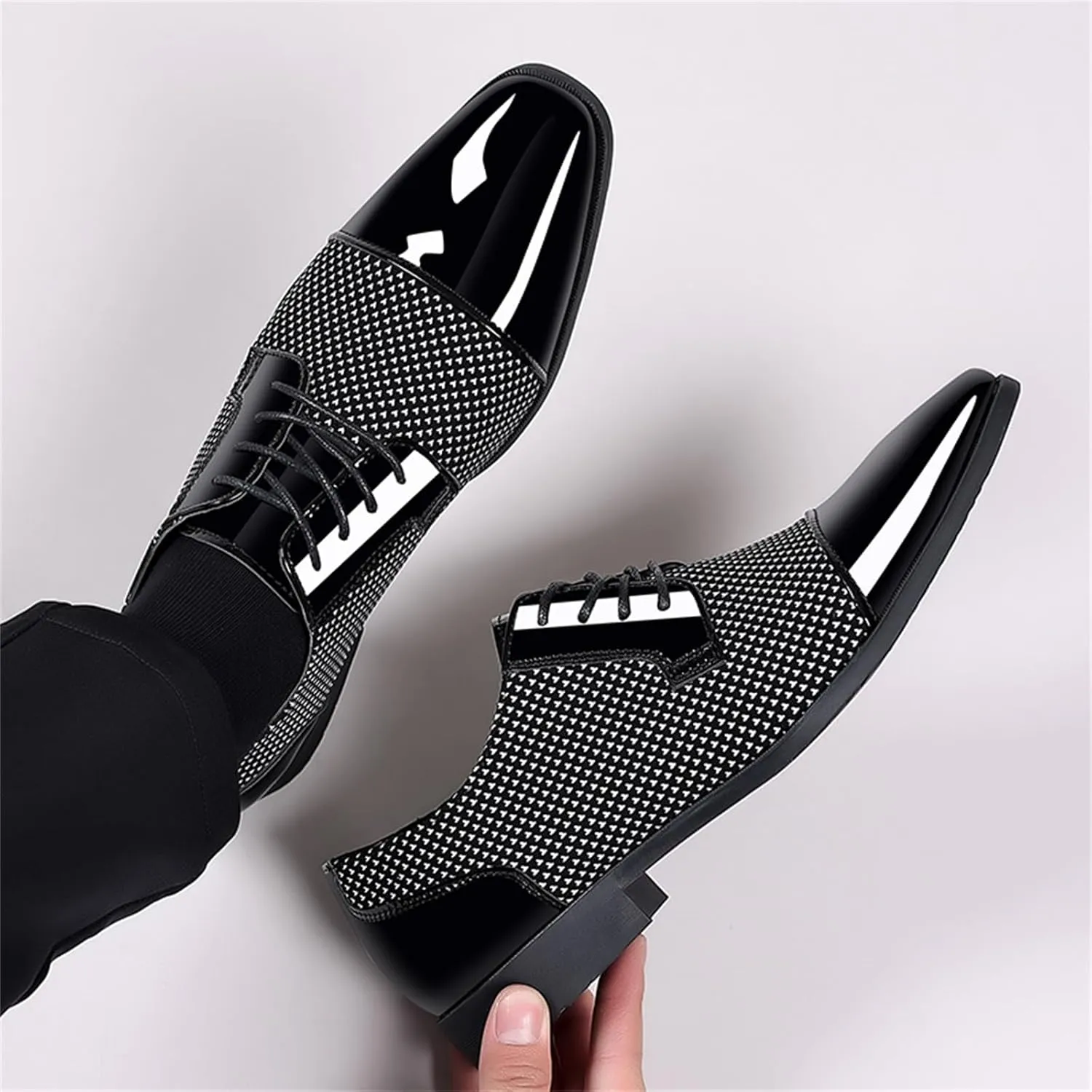 Men Patent Leather Tuxedo Shoes Cap Toe Lace-up Formal Casual Oxfords Shoes Breathable Business Wedding Dress Shoes Grey
