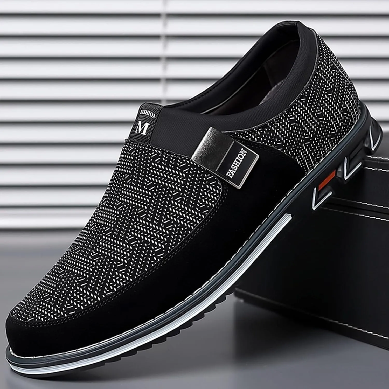 Men's Casual Dress Shoes Men Leather Shoes Fashion Men Business Breathable Colorblocking Casual Over Toe Leather