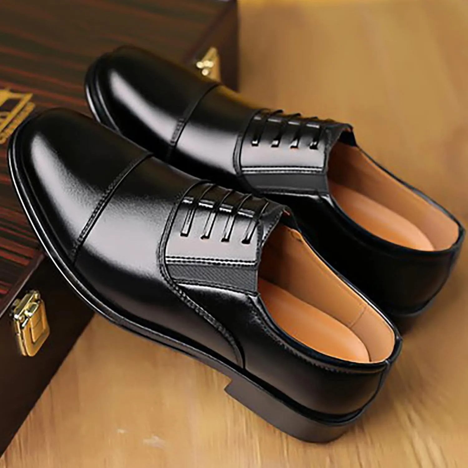 Men's Dress Shoes Slip-On Loafers Formal Leather Men's Leather Shoes Business Attire Men's Youth Round Toe Shoes British Breathable and Versatile Casual Shoes Mens Oxfords Dress Shoes