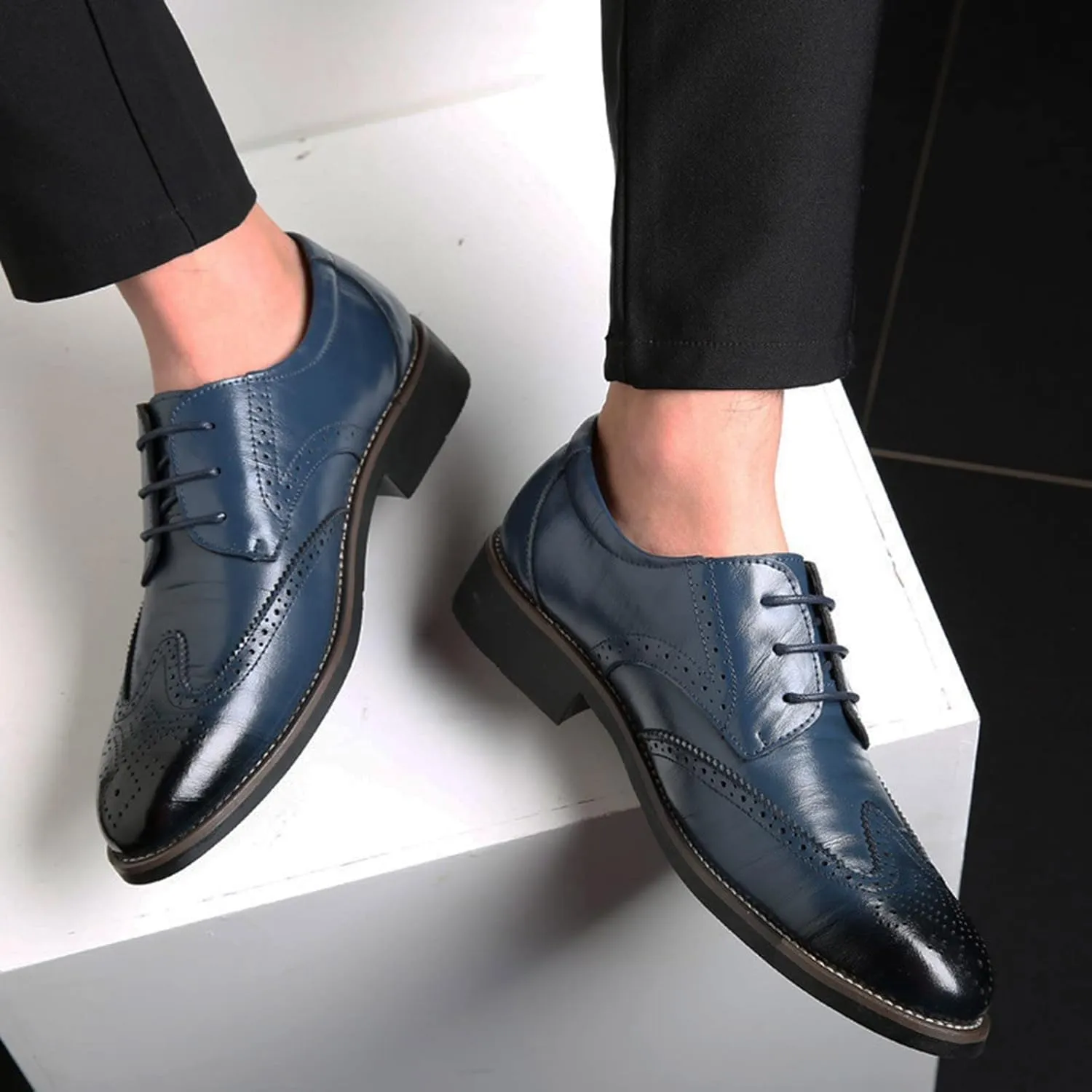 Men's Leather Formal Tuxedo Slip On Dress Shoes Classical Style Men's Breathable Hollow Business Casual Pointed Shoes Dress Shoes Men Formal Oxfords