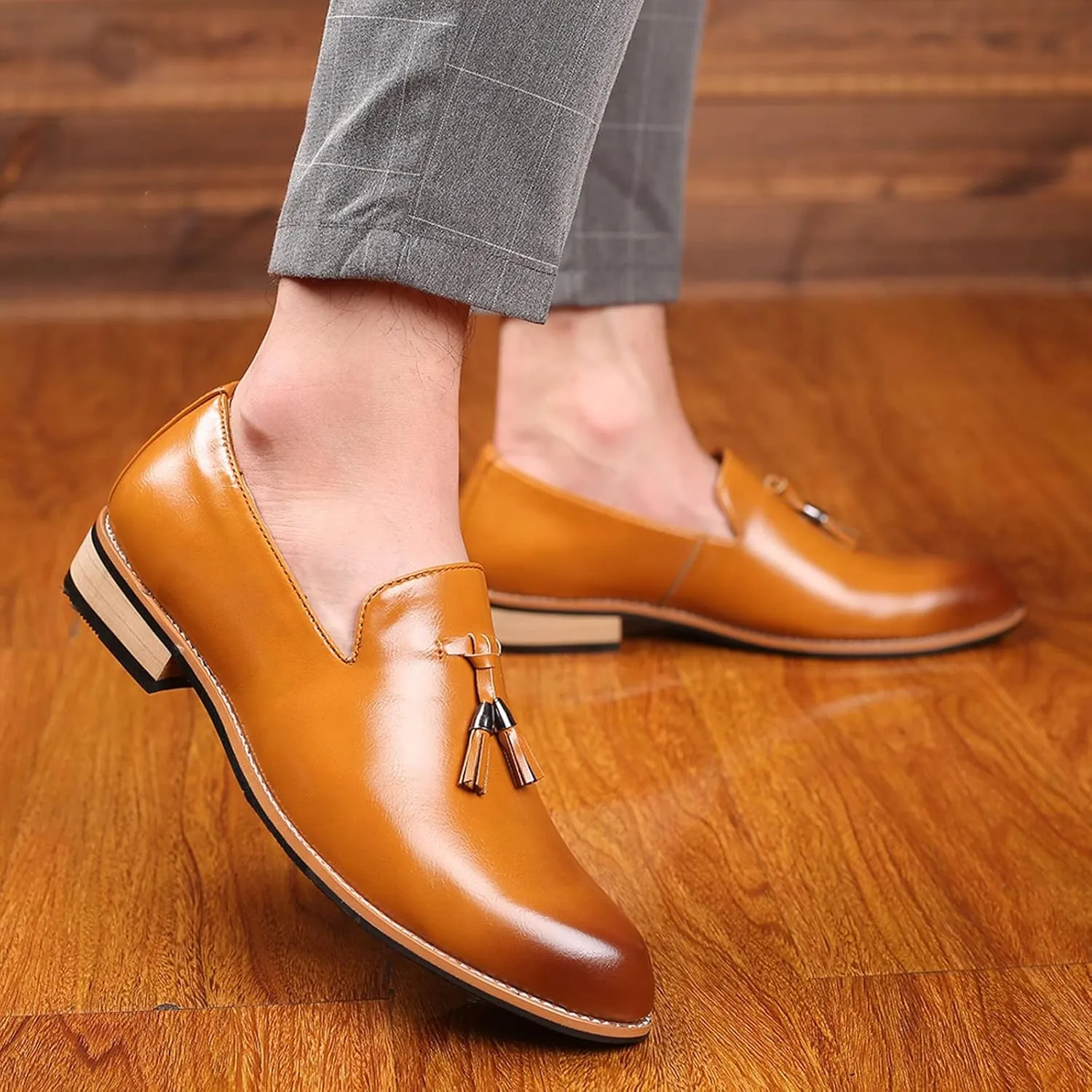 Men's Semi Formal Shoes Fashion Style Men's Breathable Tassel Comfortable Business Slip Black Dress Shoes Men Oxfords