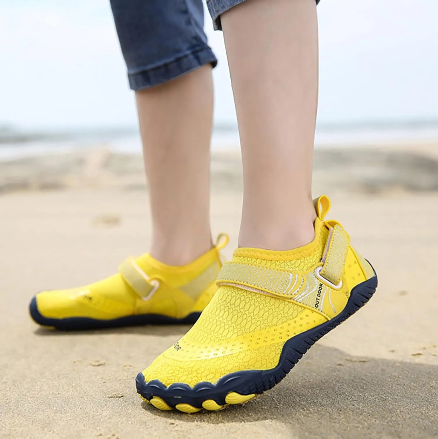 Mens Water Shoes Wide Width Non Slip Athletic Footwear Wide Toe Water Shoes Barefoot