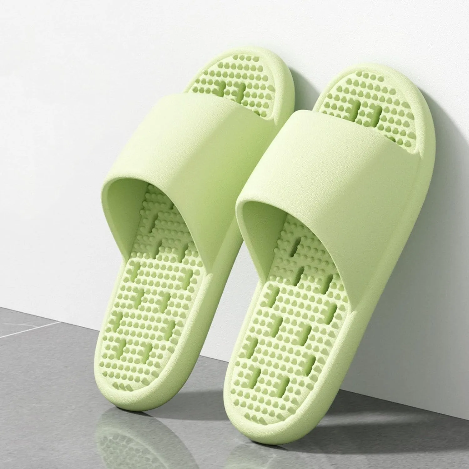 Travel Slippers for Women Shower Shoes for College Dorm Room Soft Soled Slides Women's Soft Flat Soled Sandal