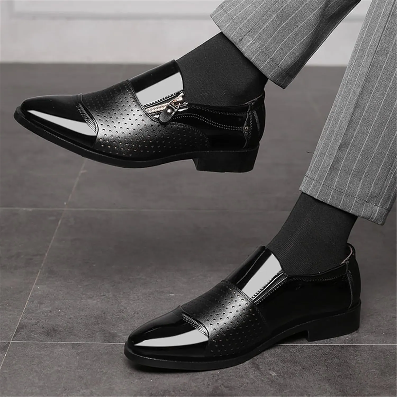 Tuxedo Dress Shoes for Men Classic Patent Leather Office Business Shoes Zipper Hollow Breathable Formal Oxfords Shoes Black