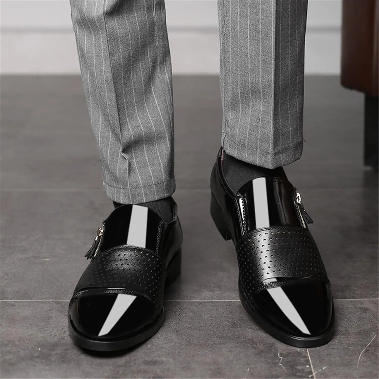 Tuxedo Dress Shoes for Men Classic Patent Leather Office Business Shoes Zipper Hollow Breathable Formal Oxfords Shoes Black