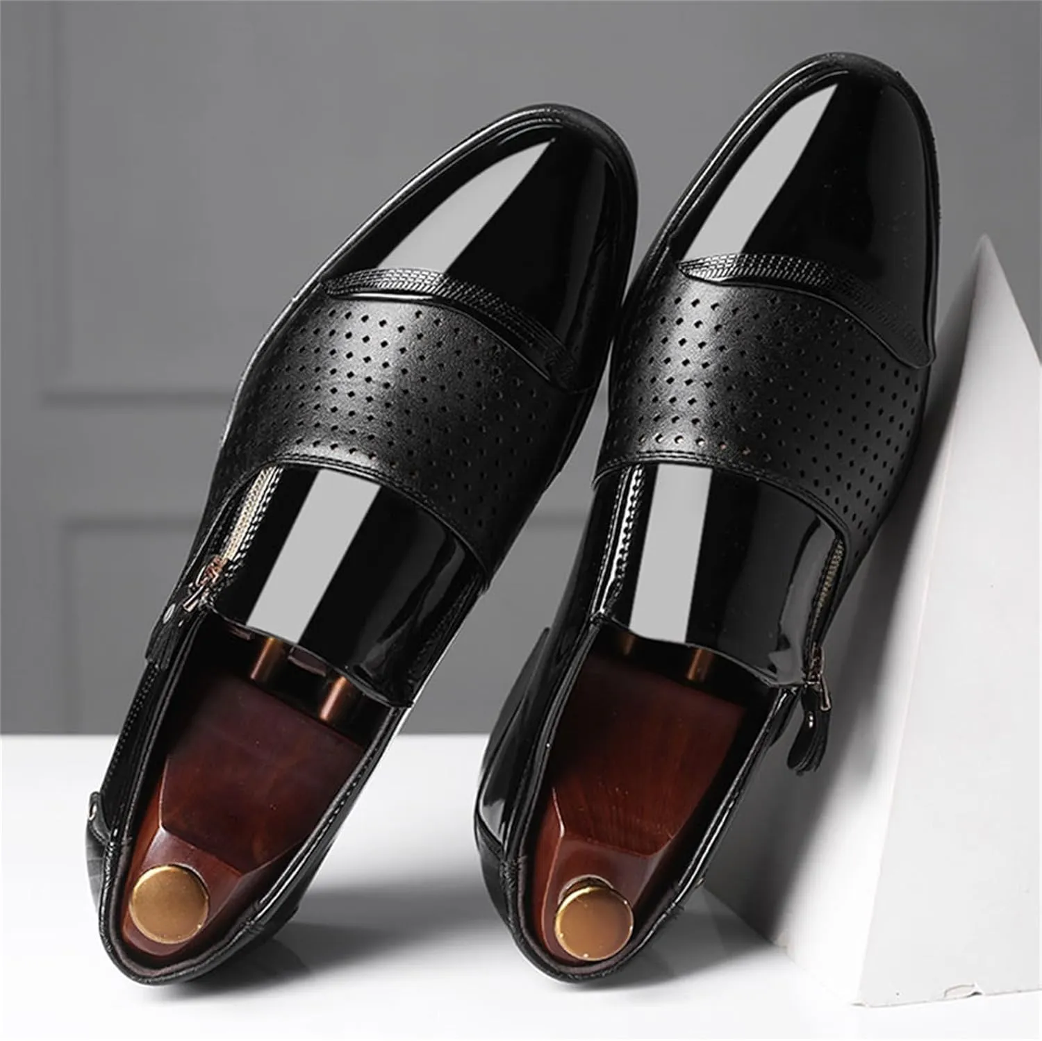 Tuxedo Dress Shoes for Men Classic Patent Leather Office Business Shoes Zipper Hollow Breathable Formal Oxfords Shoes Black