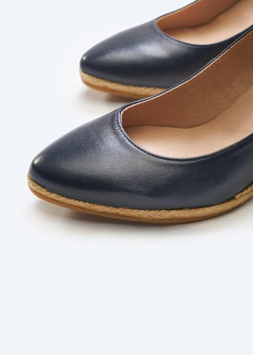 VISCATA Dunes Leather Wedge Pumps Handmade 2 ½”” Heel Women's Sandals with Leather Lined Canvas Upper 100% Natural Jute Midsole Soft Leather Inner Sole Cushion for All Casual Occasions