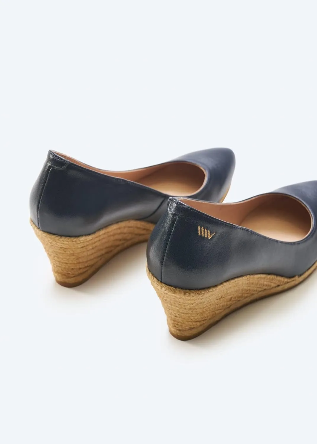 VISCATA Dunes Leather Wedge Pumps Handmade 2 ½”” Heel Women's Sandals with Leather Lined Canvas Upper 100% Natural Jute Midsole Soft Leather Inner Sole Cushion for All Casual Occasions