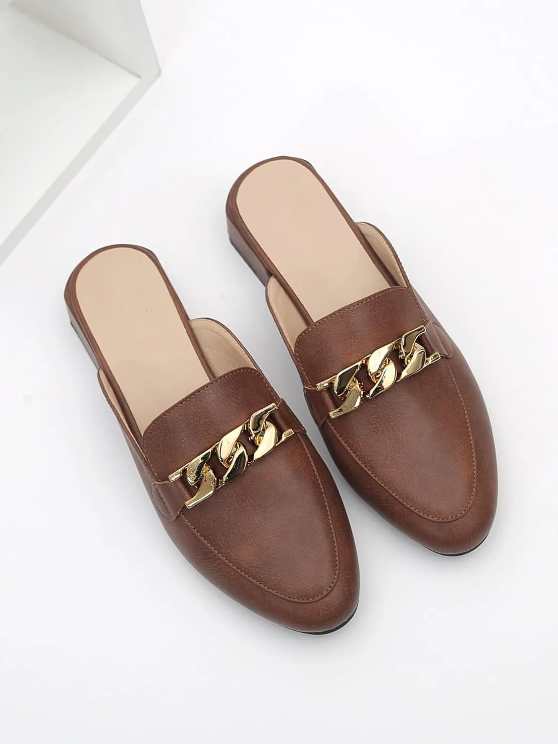Women Leather Metal Chain Chunky Heel Mules Sandals Classic Trendy Comfortable Slip On Round Toe Low Block Heel Backless Loafers