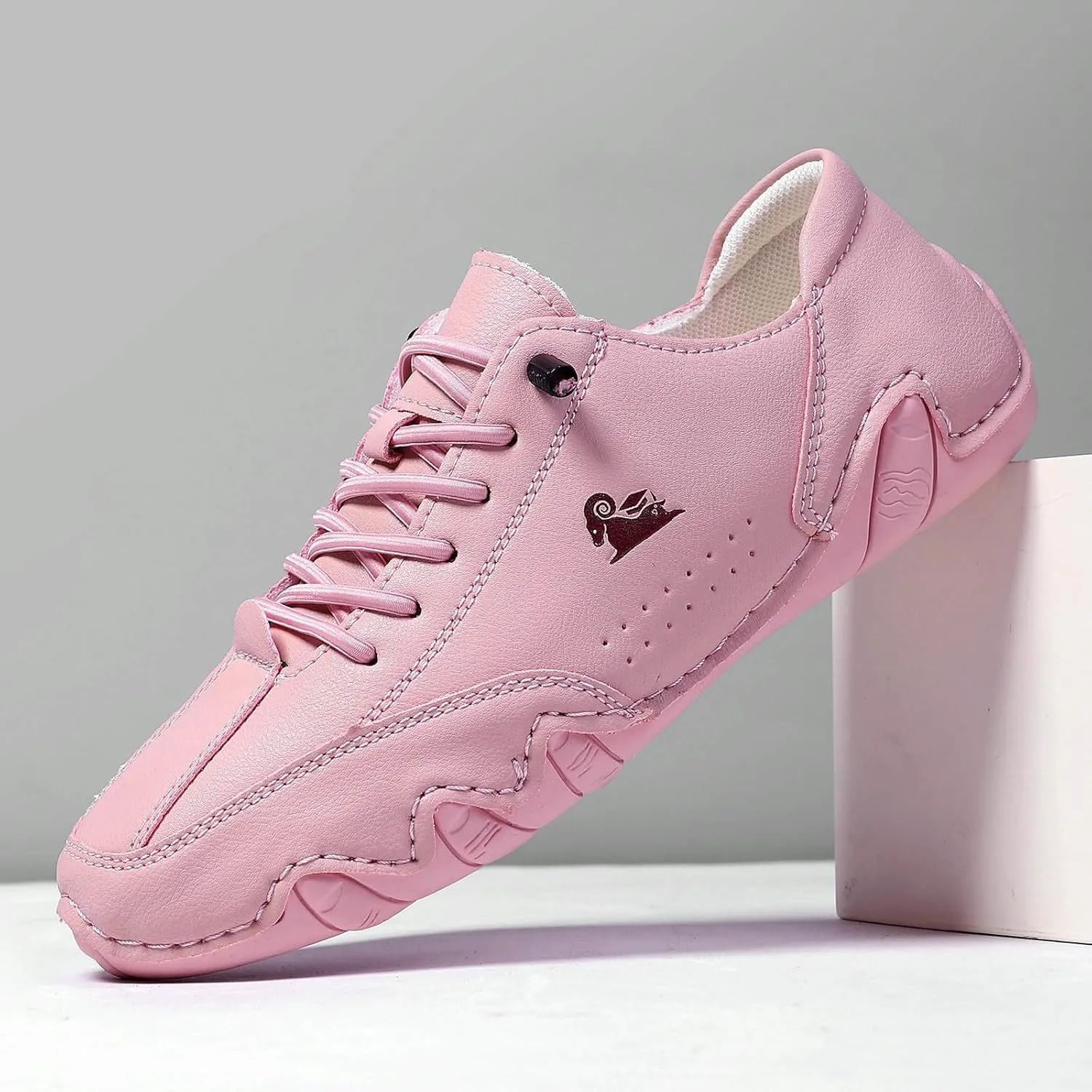 Women's Casual Sneakers Slip On Low Heel Comfortable Walking Shoes Fashion Loafers for Outdoor Driving and Daily