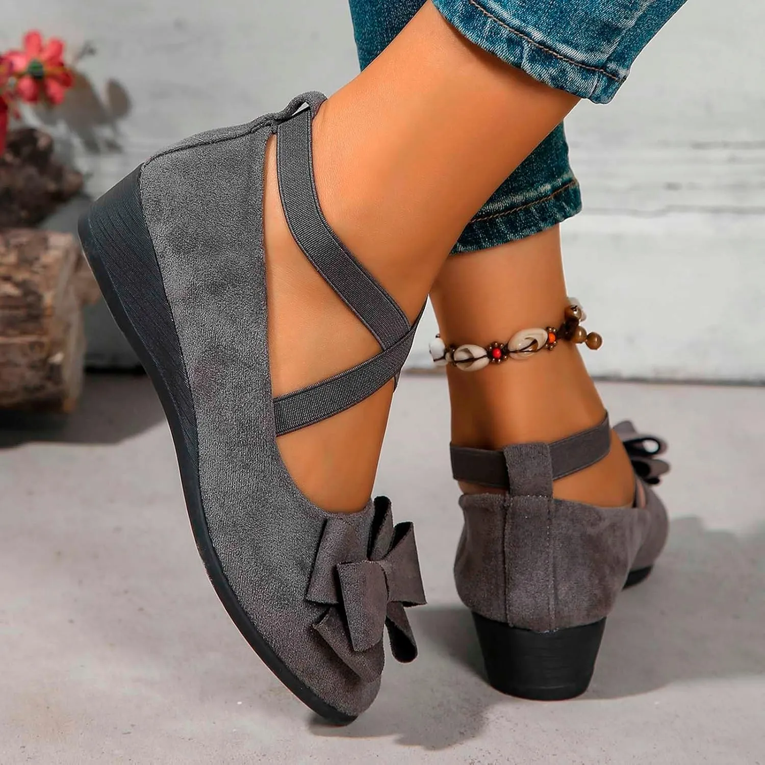 Women's Comfortable Suede Casual Shoes Low Heel Elastic Strap Slip-On Walking Footwear for Daily Wear and Outings