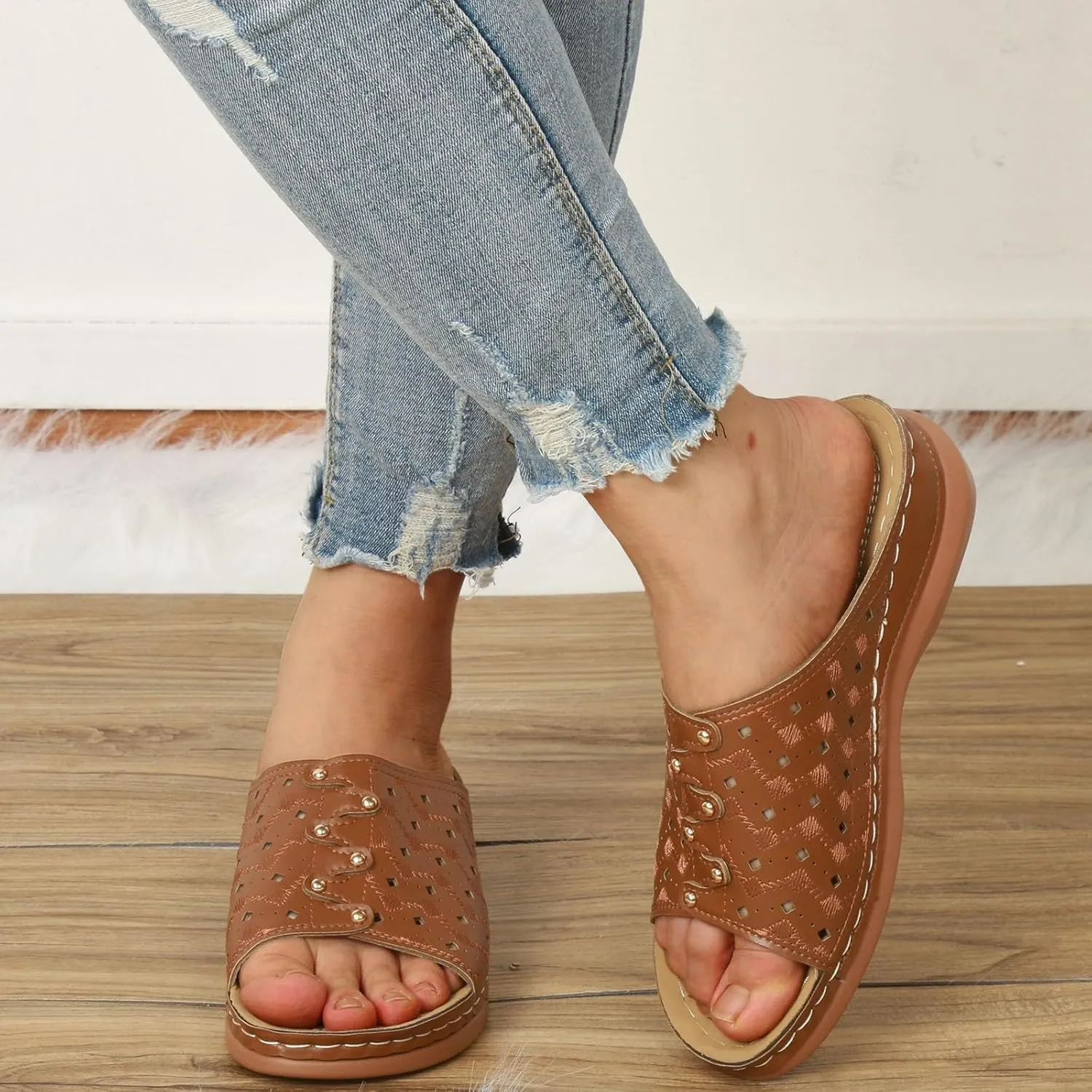 Women's Soft Soled Cushioned Wedge Slide Open Toe Wedge Sandals Versatile Sandals Breathable Casual Sandals